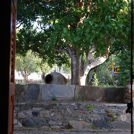 Naxos Vorto Villa *